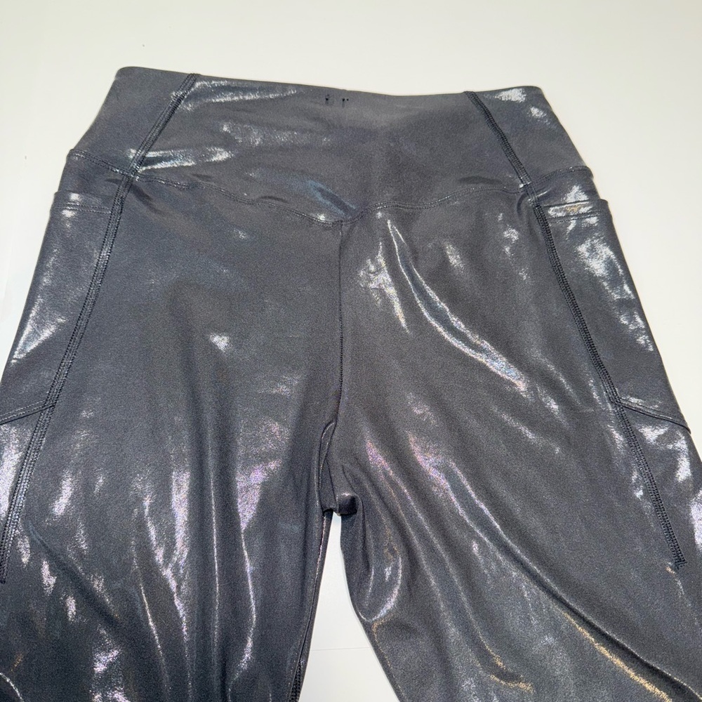 PINK Activewear Elegant Black Metallic Workout Leggings Size Large Activewear - Picture 3 of 10